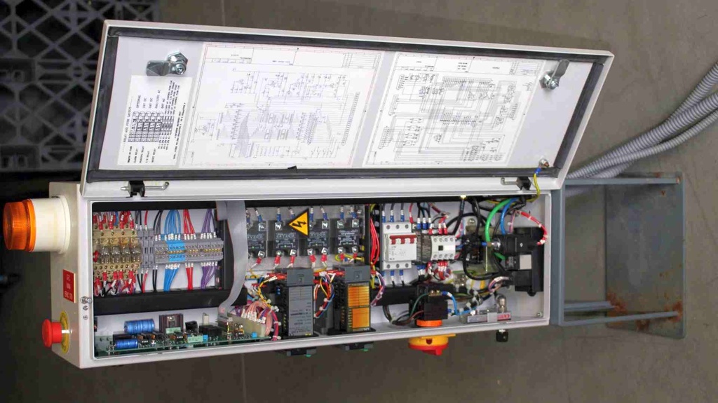 GAS REACTOR COLUMN (SERIE NR: 15242 C) EDWARDS, USED