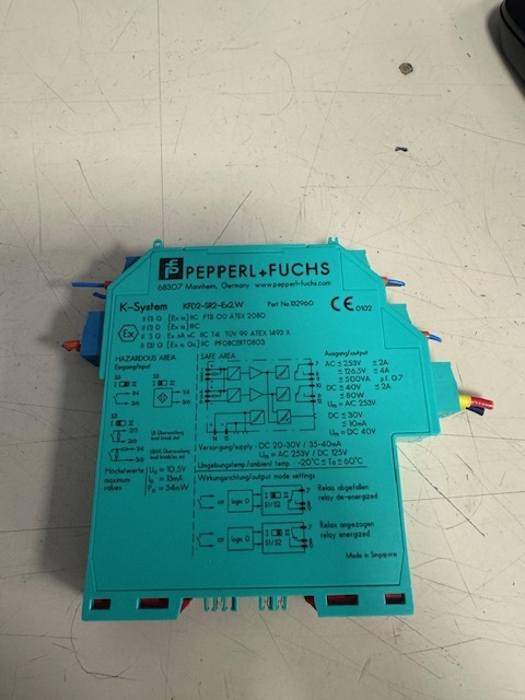 Pepperl+Fuchs switching amplifier KFD2-SR2-Ex2.W