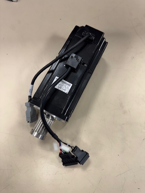 Yaskawa Servo Motor SGMAH-08AAA-TL11