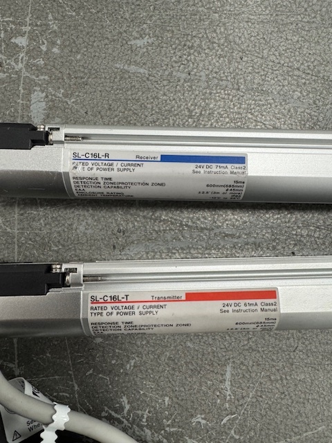 Keyence Safety Light Curtain Kit: Receiver SL-C16L-R, Transmitter SL-C16L-T, Power Supply SL-U2, Application Unit SL-R11