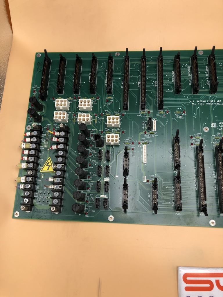 AMAT 0100-76181 PCB, Sytstem Wiring Distribution BOARD ASSY AMAT P5000, 104242