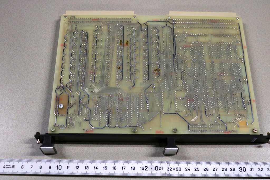 PCB RP20 BR BI DIRECT PARR INTERF  2422.025.89287, USED