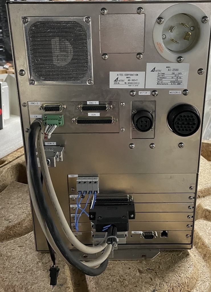 AMAT ROBOT & CONTROLLER AKT 1600 AR-3GS+Y