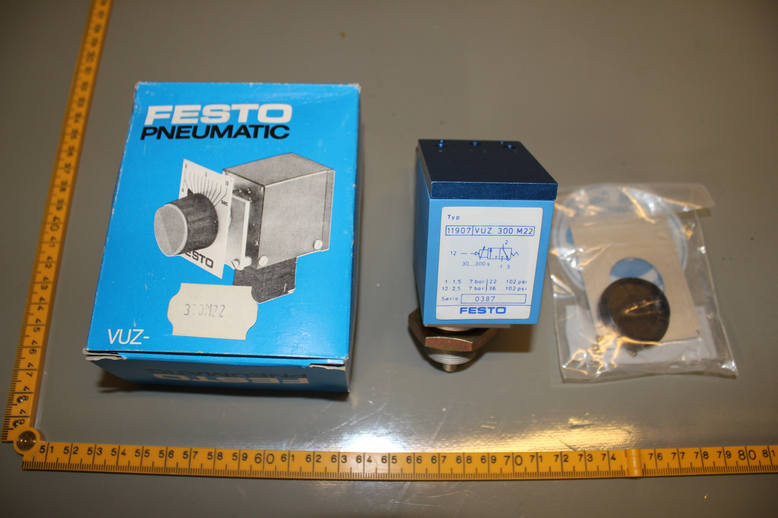 TIME DELAY VALVE, FESTO VUZ 300 M22