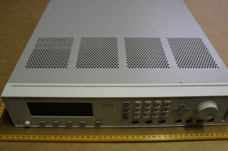 HP AGILENT PULSE PATTERN GENERATOR, USED