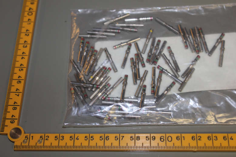 CONNECTOR CONTACT FEMALE 16AWG CR, Lot of 30