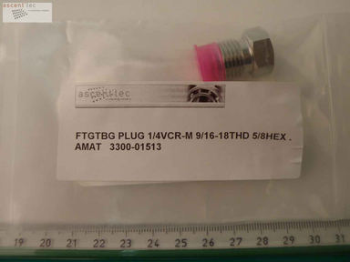 FTGTBG PLUG 1/4VCR-M 9/16-18THD 5/8 HEX .92L SST, Lot of 4