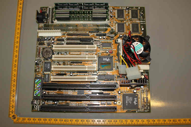 MOTHERBOARD SOCKET 7 SIMM SDRAM PCI ISA