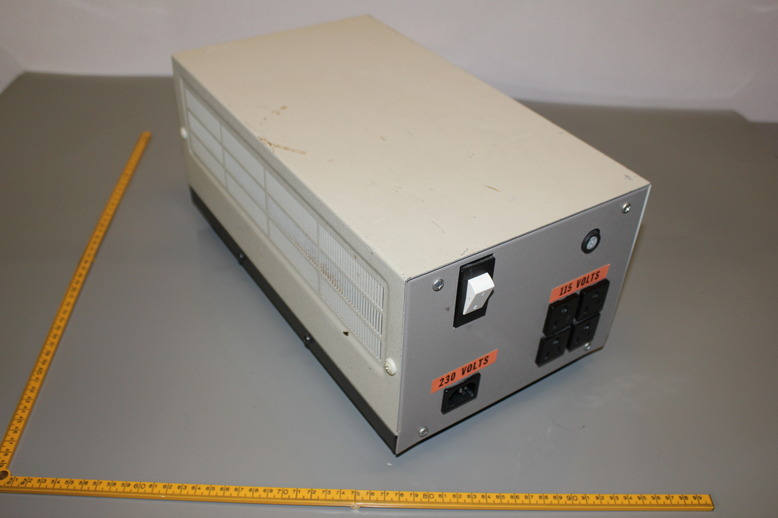 POWER SUPPLY MODEL RS30, IN: 230V, OUTPUT: 120V, 50/60Hz