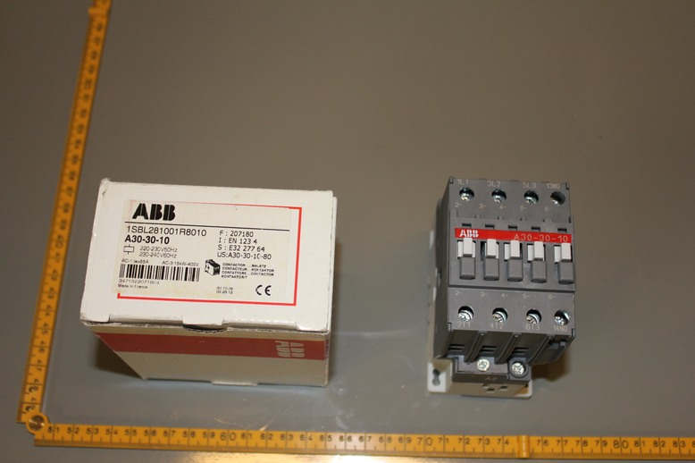 CONTACTOR