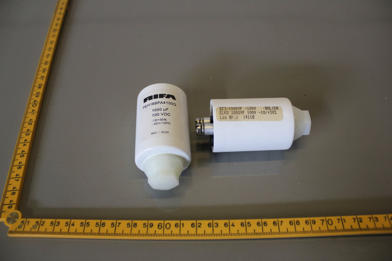 Electrolytic Capacitor, 1000µF, 100VDC, EC3-1000YF-100V-BOLZEN