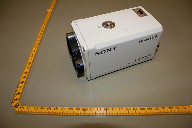 POWER HAD - 3CCD COLOR VIDEO CAMERA  , USED