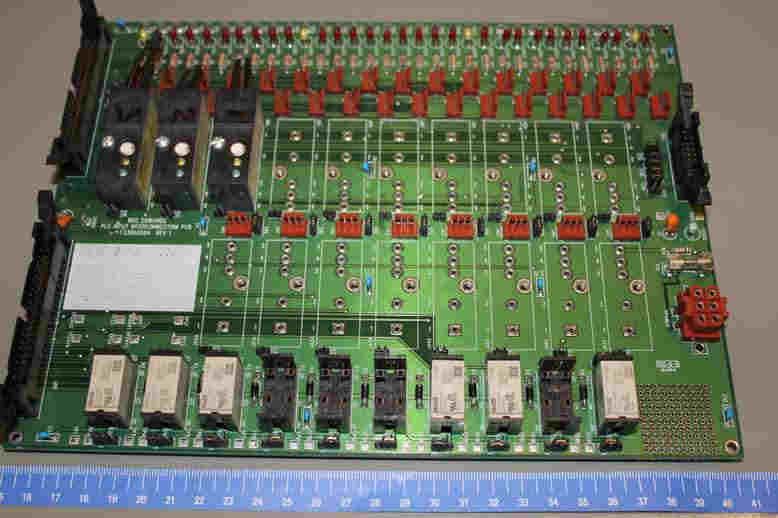 PLC INPUT INTERCONNECTION PCB BOC EDWARDS, USED