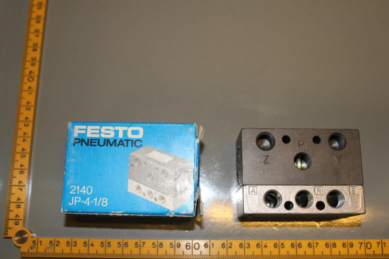 PNEUMATIC PILOT-OPERATED VALVE, FESTO 2140