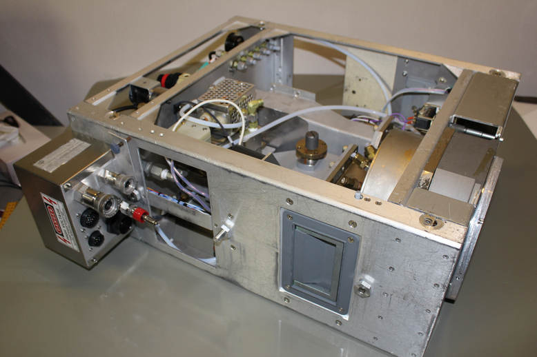 IRRADIATOR PHOTOSTABILZER  99991 FUSION SYSTEMS, USED