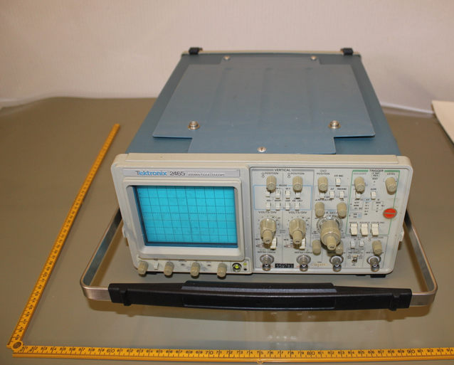 Oscilloscope, 300MHz