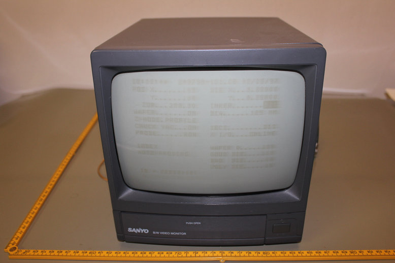 B-W VIDEO MONITOR SANYO, USED