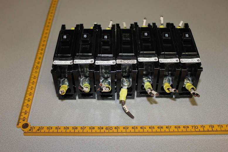 CIRCUIT BREAKER, 1 POLE, 15A, 120/240V, TYPE QC, LOT OF 7