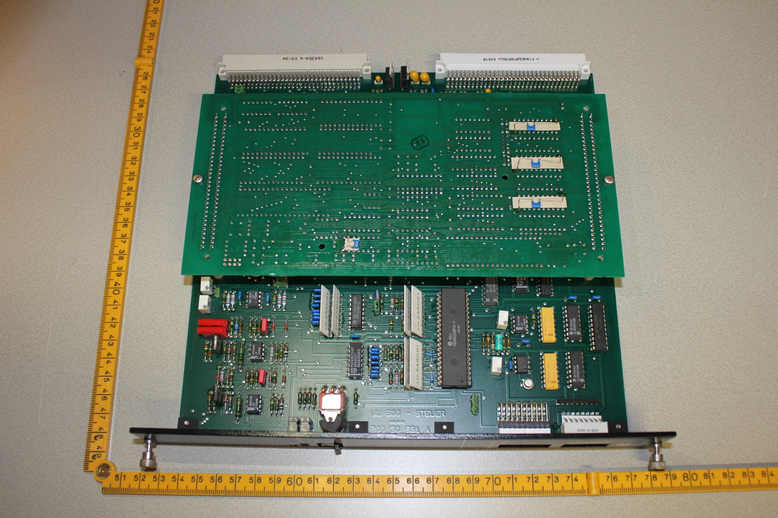 PCB UL 500-STEUER  /  200 30 681 A, USED