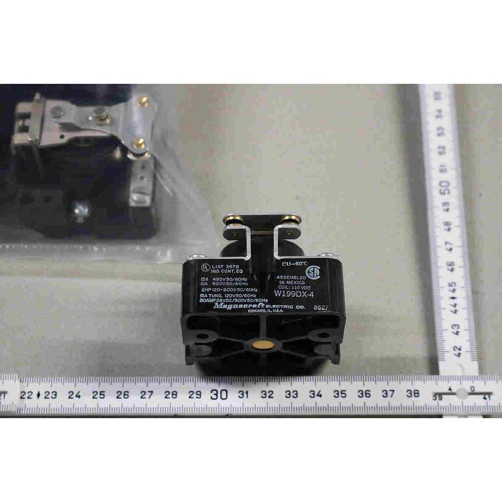 RELAY 110VDC 10AMP 600V 1 POL, LOT OF 13