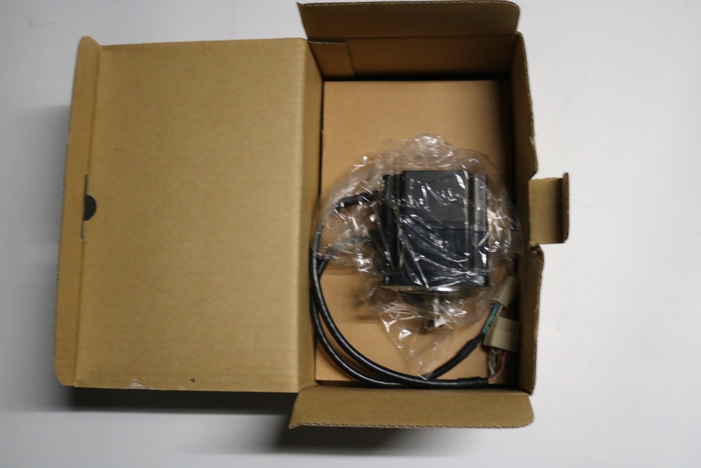 SGMP-02AW14 AC Servo Motor Seiko Robot