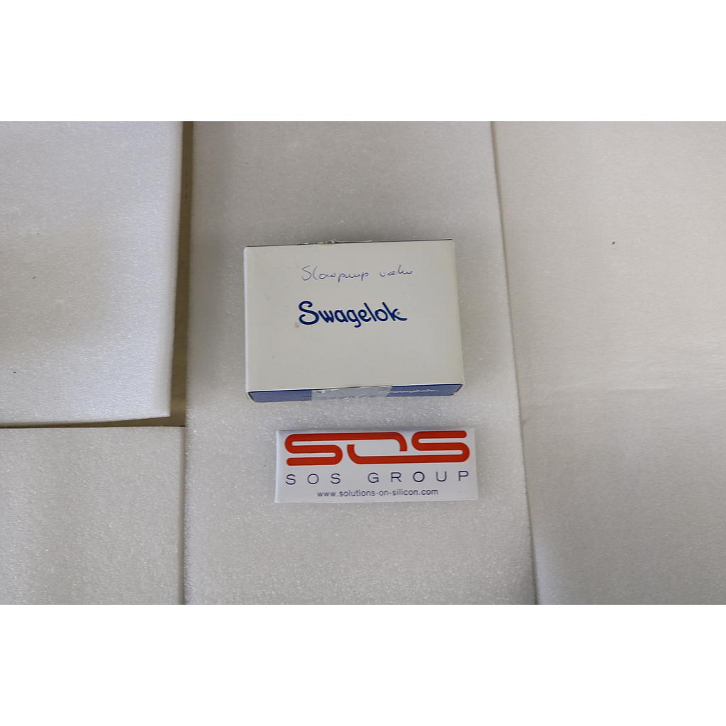 VALVE 316L SS HIGH-PURITY BELLOWS-SEALED VALVE, 1/2 IN. MALE VCR FITTING, NC ACTUATOR, 1/8-27 NPT INLET