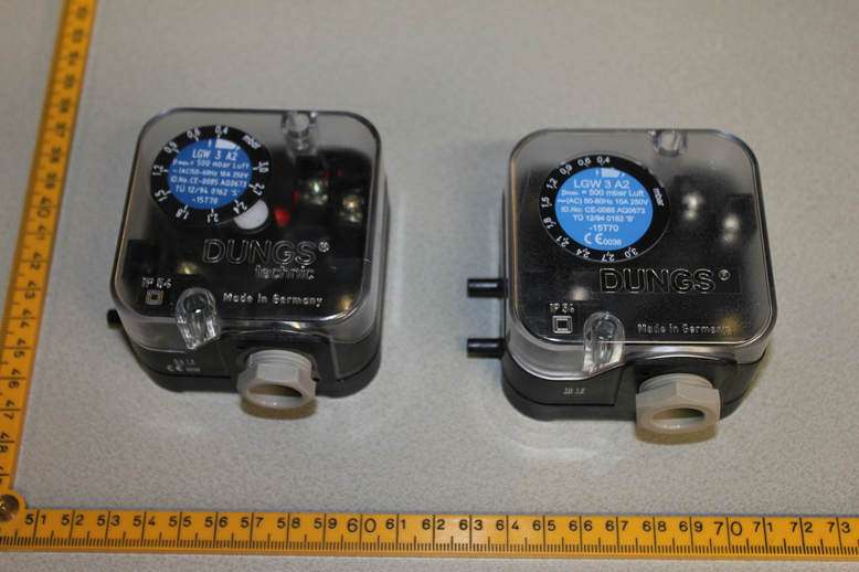 DUNGS LGW 3A2, Differential Pressure Switch, Lot of 2