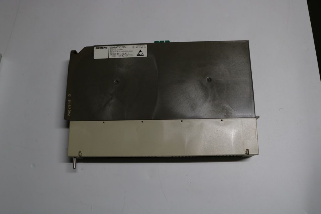 6ES5-441-7LA11 DIGITAL OUTPUT MODULE