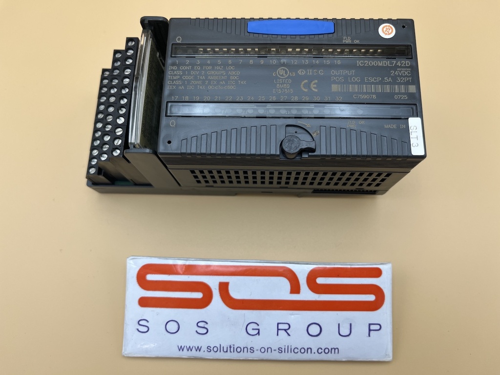 AKRION IC200MDL742D GE Fanuc IC200MDL742D VersaMax PLC Output Module, Positive Logic, 32-Point 24VDC