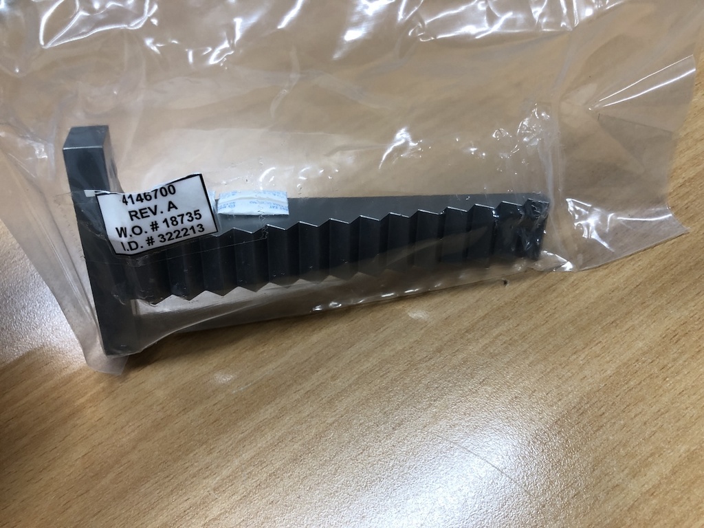 VARIAN 4146700 BEAM DUMP BEAM FARADAY