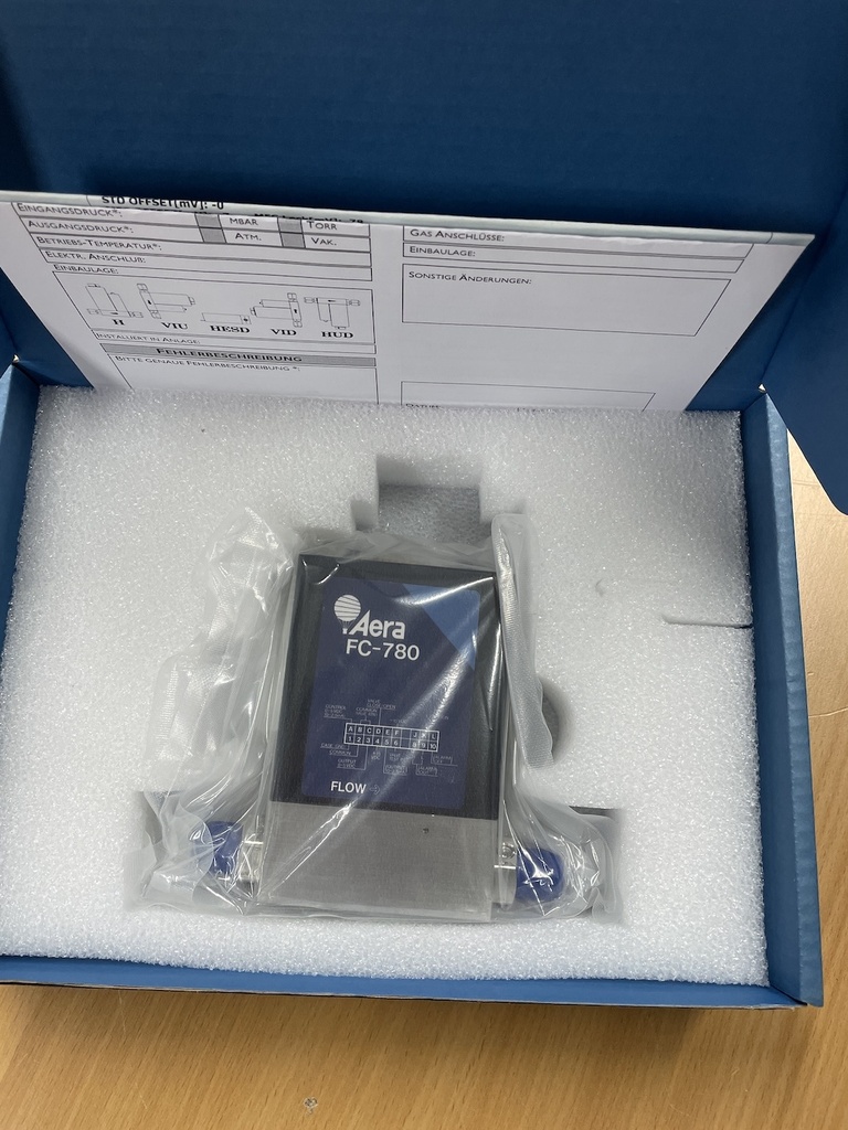 Aera FC-780 Mass Flow Controller Gas 1% PH3/He 10SCCM