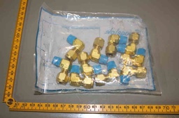 [B-6M0-2-2/503569] BRASS TUBE FITTING, MALE ELBOW, 6mm TUBE OD x 1/8 in. MNPT, LOT OF 10