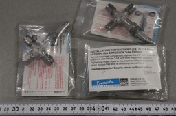 [SS-SS2-X/508528] SS LOW FLOW CROSS PATTERN METERING VALVE, 1/8 in. TUBE, LOT OF 3